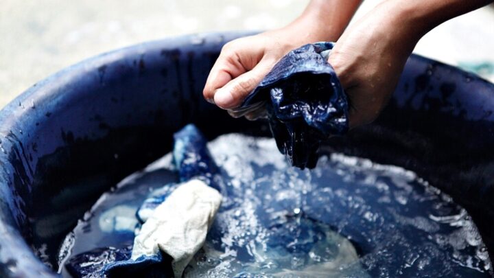 The Best Way to Dye Clothes