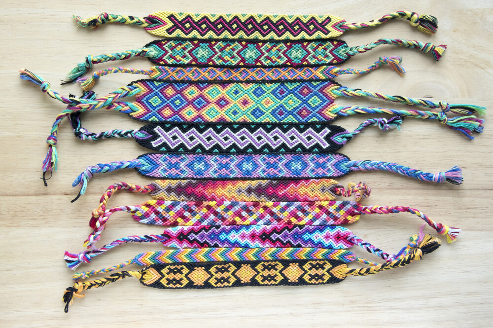 BraceletBook.com - Friendship Bracelets: Get Inspired - Isn't this a piece  of art? The thing is that it was so big that it barely fit into the IG  format so we needed