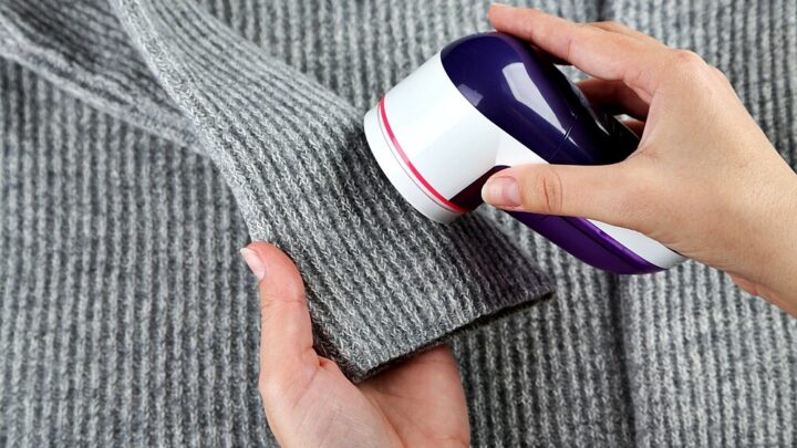 8 Tricks to Remove Fluff!