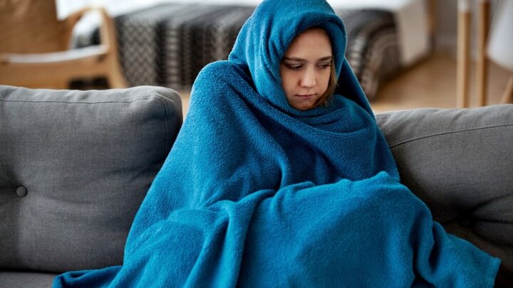 Chills: How Does It Develop and What Helps?