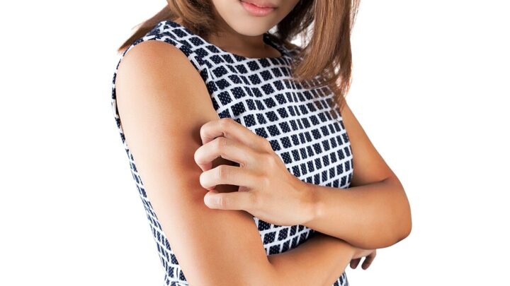 What Are The First Signs of Scabies?