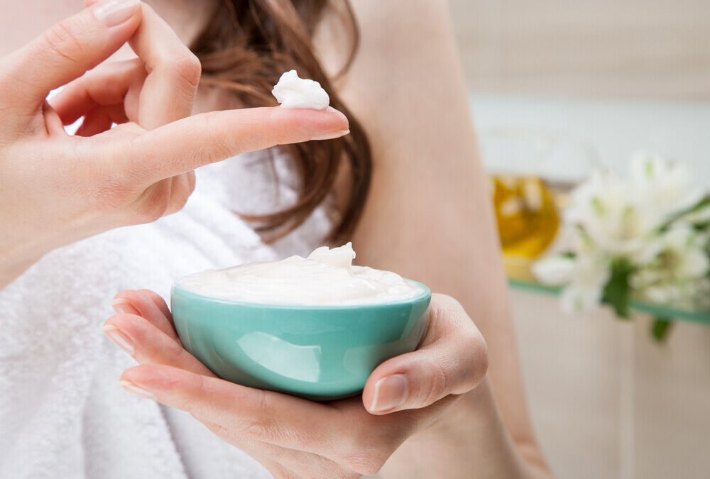 DIY Natural Deep Conditioner: The 5 Best Recipes