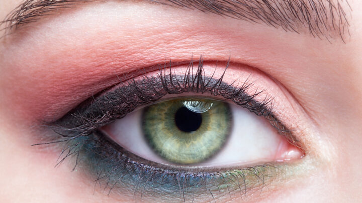 Eye Makeup For Green Eyes: The Best Tips