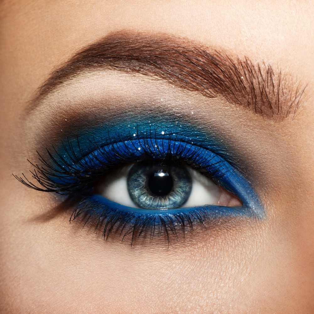 Blue Eye Makeup Tutorial Tips And Tricks