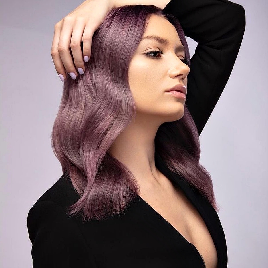 Chocolate Lilac Hair: This New Trend Hair Color Turns Our Heads!