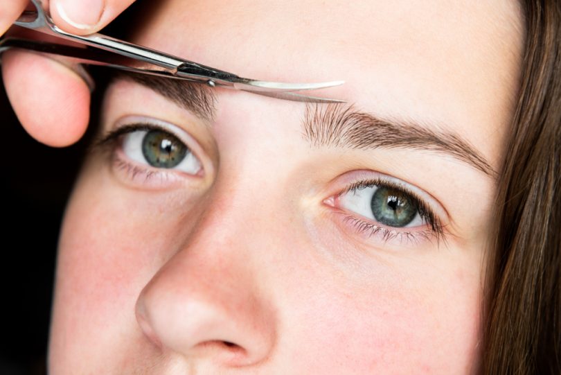 best tool for trimming eyebrows
