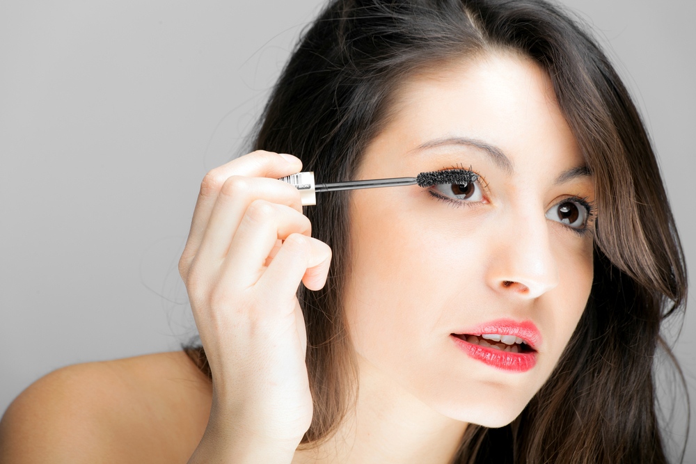 applying mascara