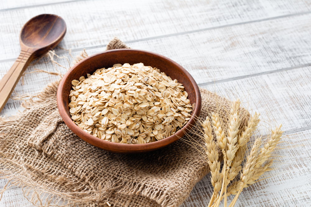 oats mask for dry hair