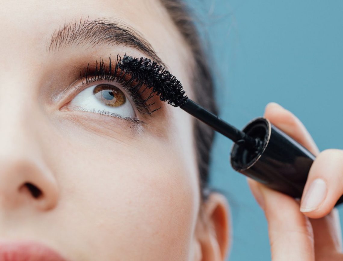7 Mascara Hacks You Need to Know Women's Alphabet
