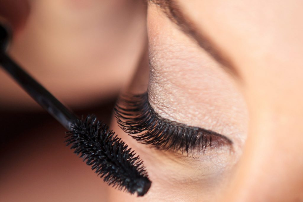 7 Mascara Hacks You Need to Know Women's Alphabet
