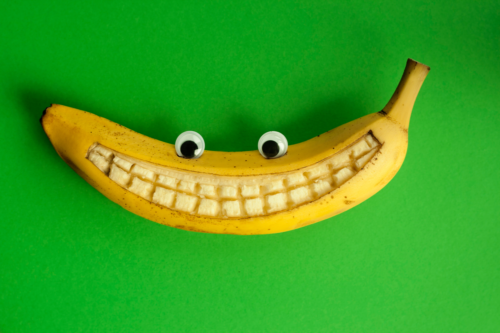 banana peel for teeth whitening
