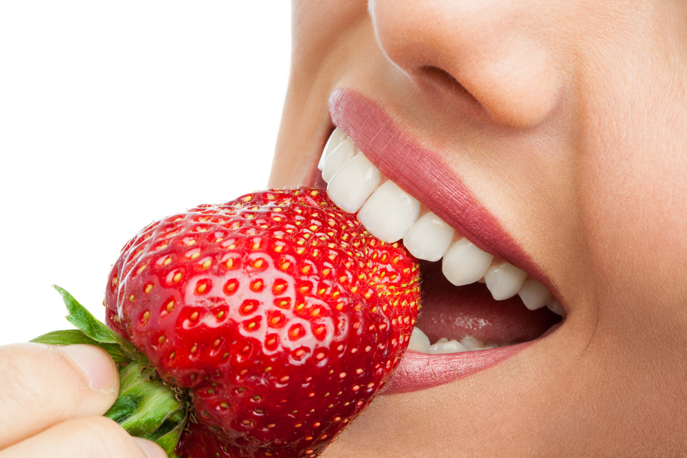 strawberries for teeth whitening