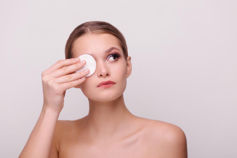 tonic cotton for perfect lashes