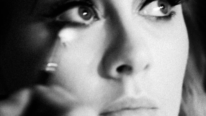 How to Do Adele’s Eyeliner: The 5 Perfect Tricks