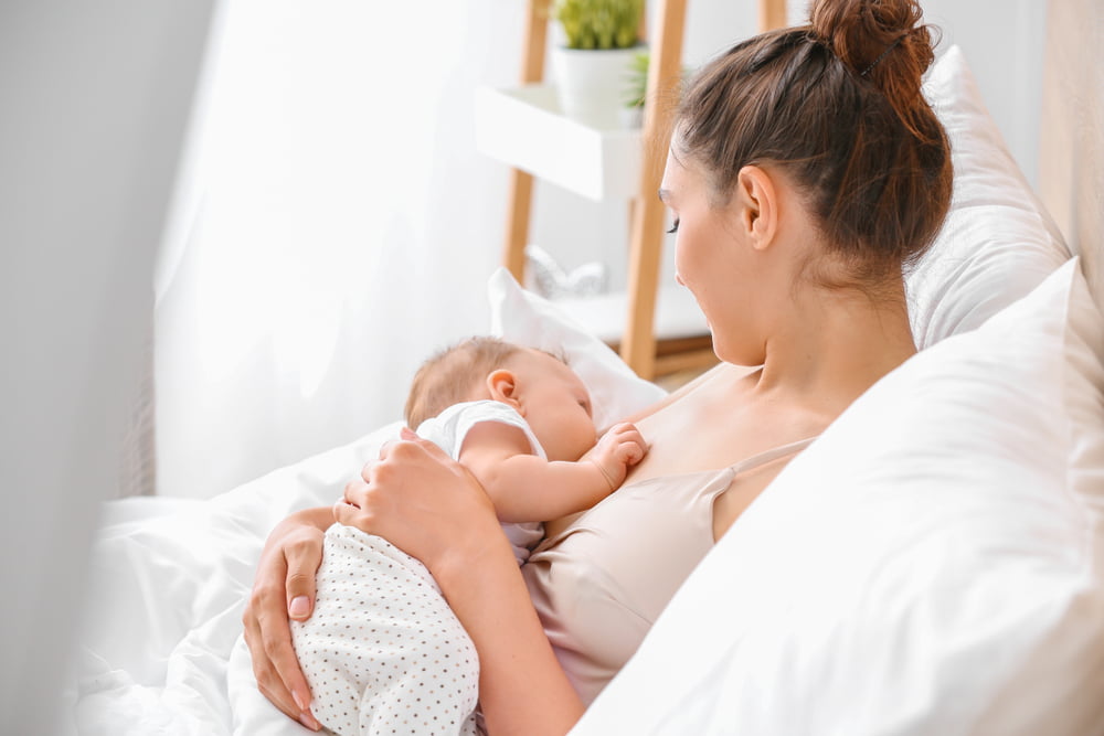 What to Eat While Breastfeeding