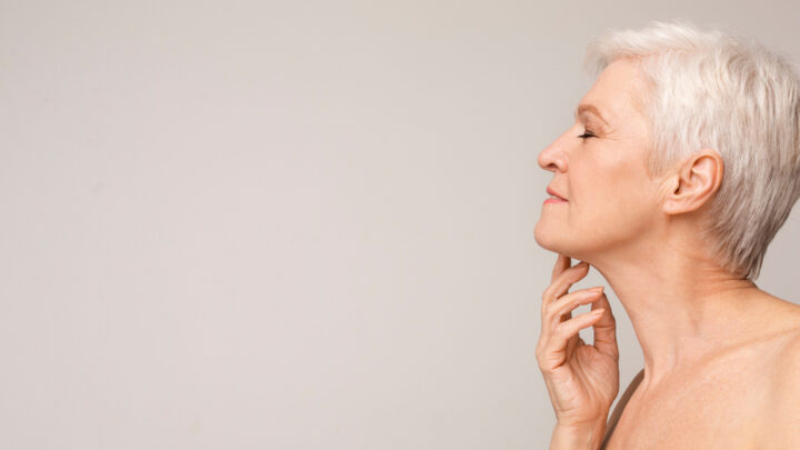 8 Effective Ways to Tighten Your Neck Skin Naturally