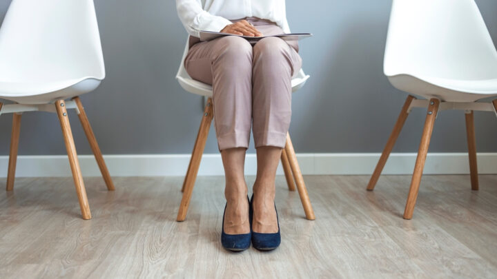 8 Ways to Cope With New Job Anxiety