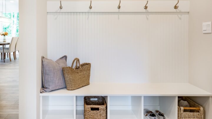 How to Create a DIY Mudroom Bench
