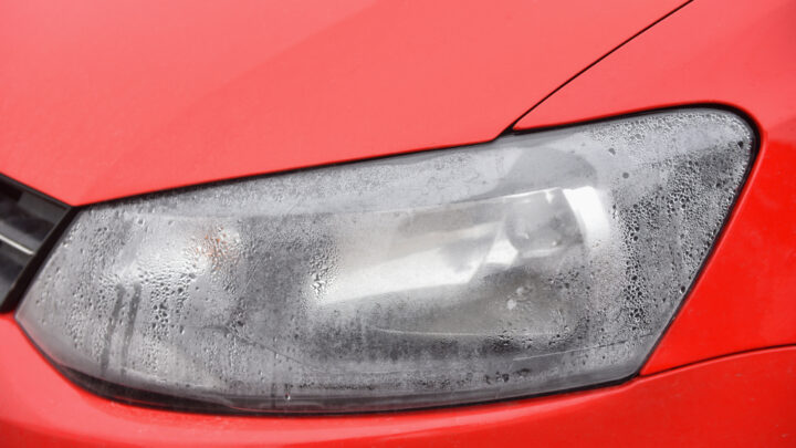 How to Use Toothpaste to Clean Foggy Headlights